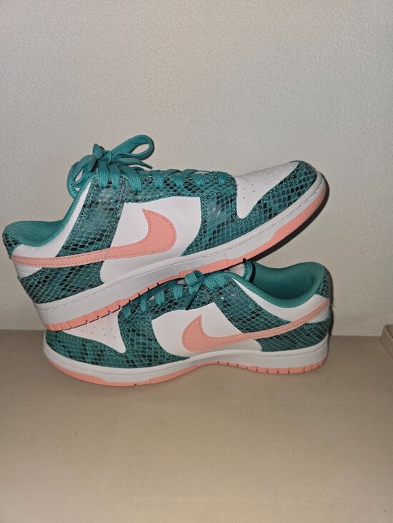 Nike Dunk Low ME Washed Teal Coral Women’s 9 Men’s 7.5 DR8577‑300